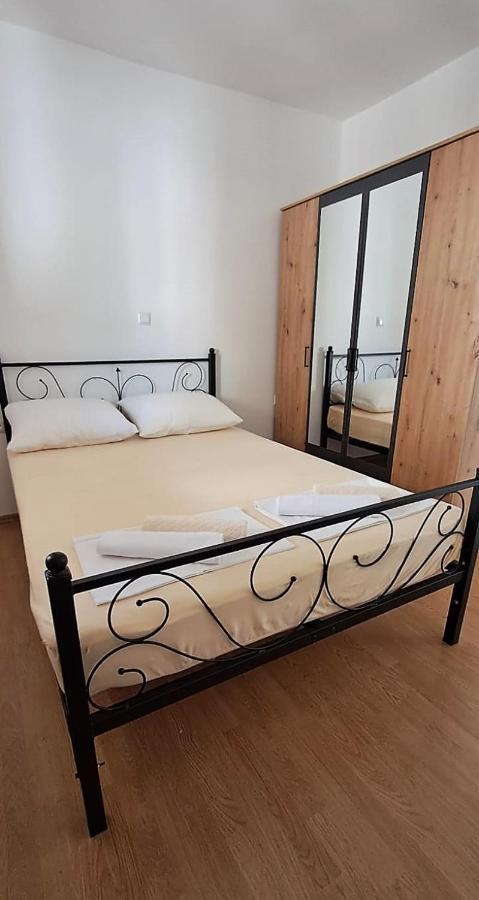 Apartment Anchor Celina Ngoại thất bức ảnh